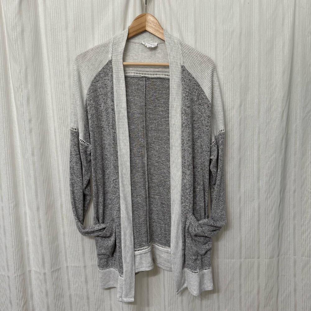 EUC💕 Olive & Oak Drop Shoulder Long Sleeve Open Cardigan with Pockets - Picture 1 of 7